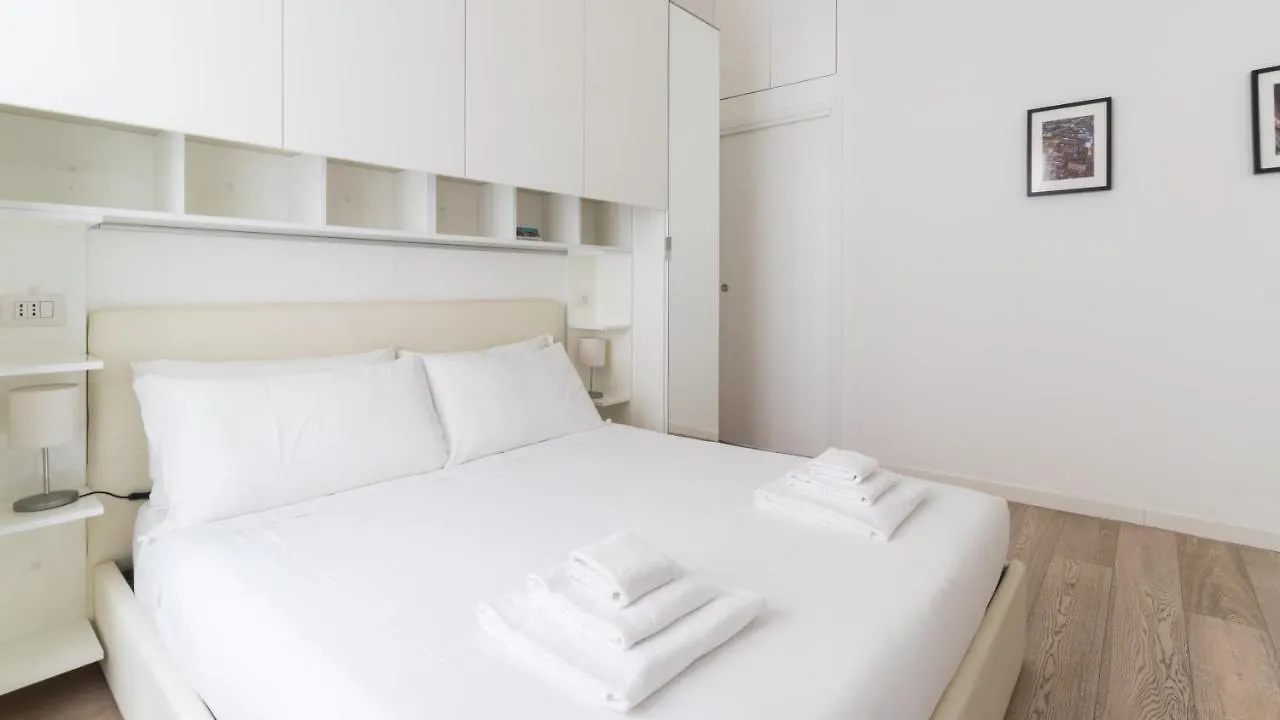 Italianway - Corso Genova 27 Apartment Milan