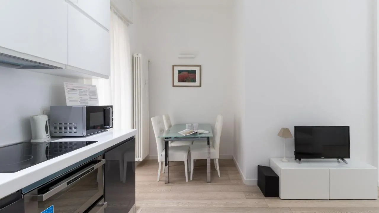 Italianway - Corso Genova 27 Apartment Milan Italy